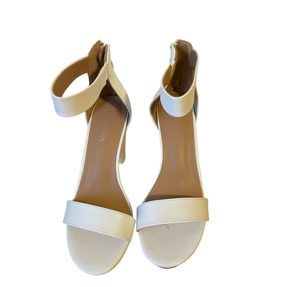 Top Moda White  High Heels